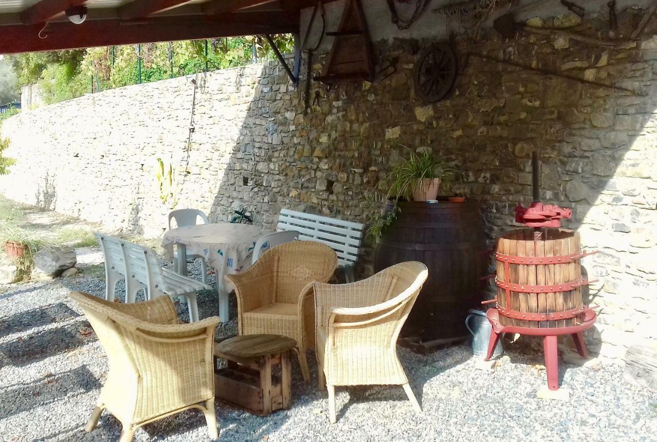 Appartamento Tra Gli Ulivi Molino Nuovo  Kültér fotó